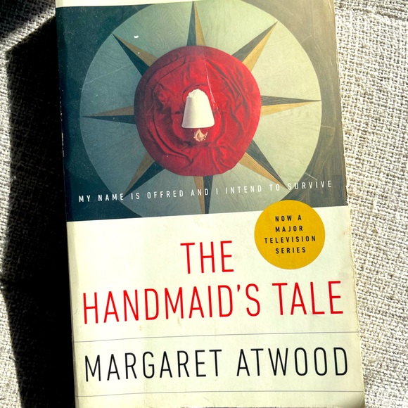 The Handmaids Tale book - Picture 1 of 1